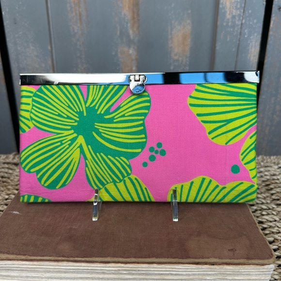 Lilly Pulitzer Vintage Handmade Clutch - Picture 1 of 16
